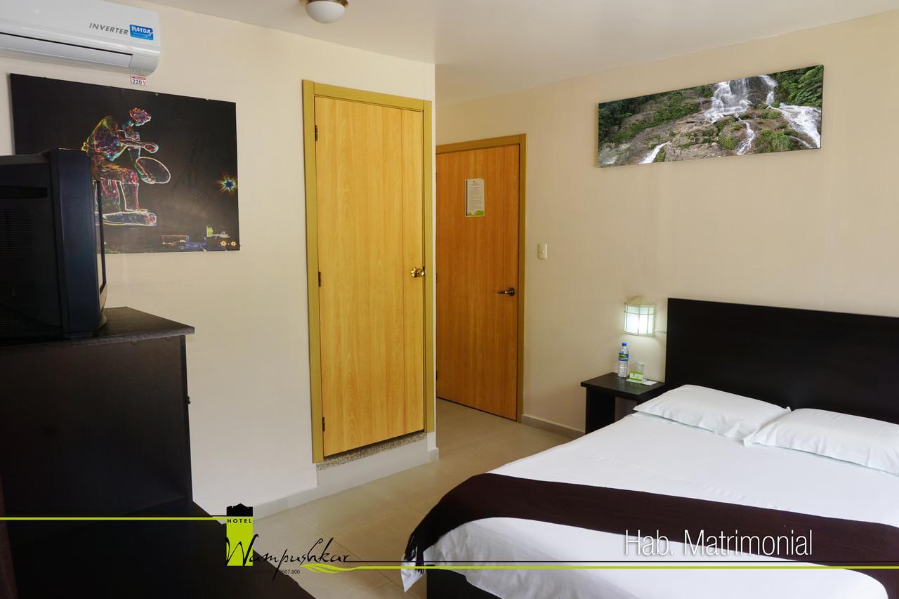 Hotel Wampushkar Zamora Exteriér fotografie