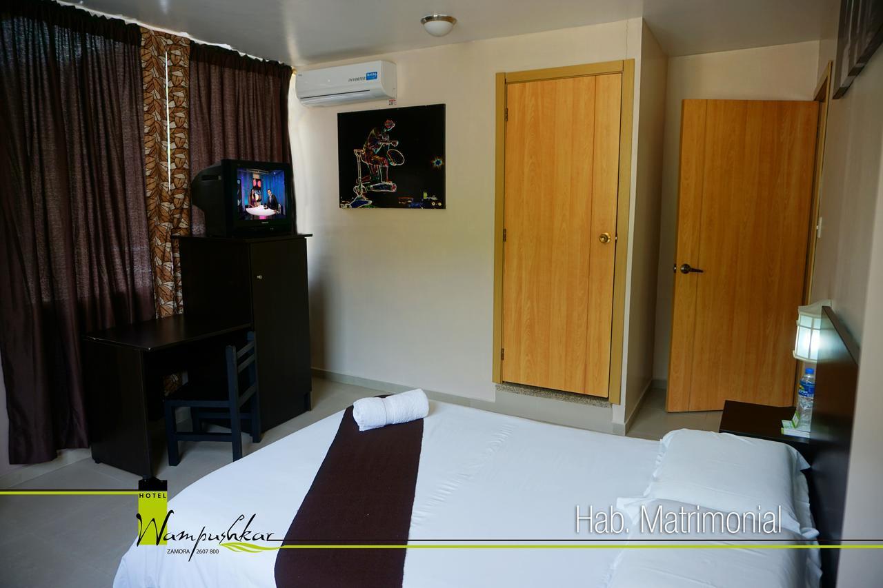 Hotel Wampushkar Zamora Exteriér fotografie